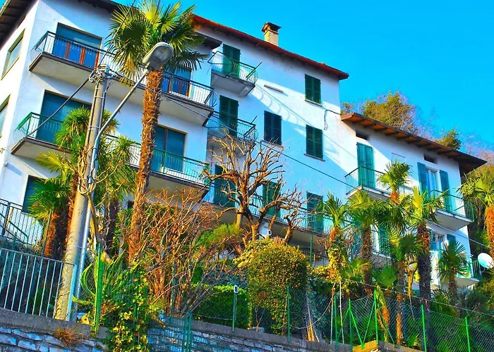 The Palm With Balcony And View * Сала-Комачина