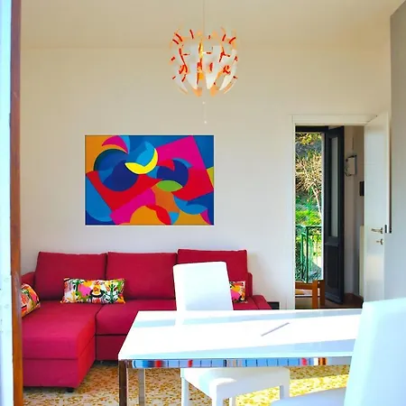 The Palm With Balcony And View * Sala Comacina